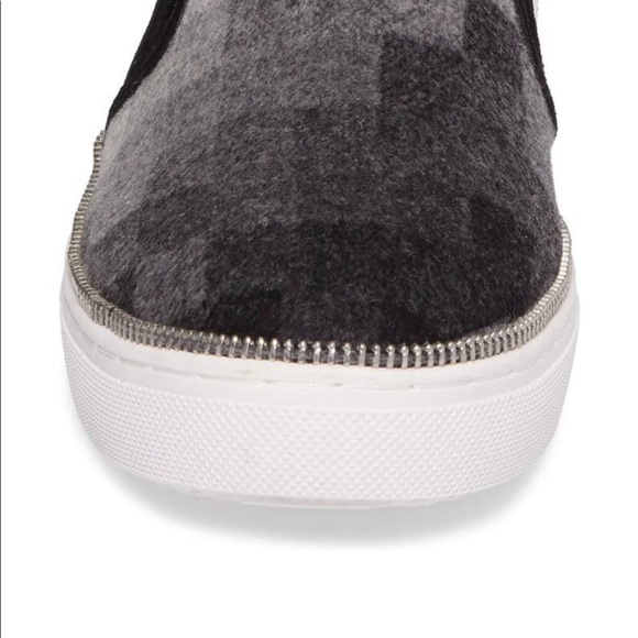 Slip on sneaker - Picture 4 of 8